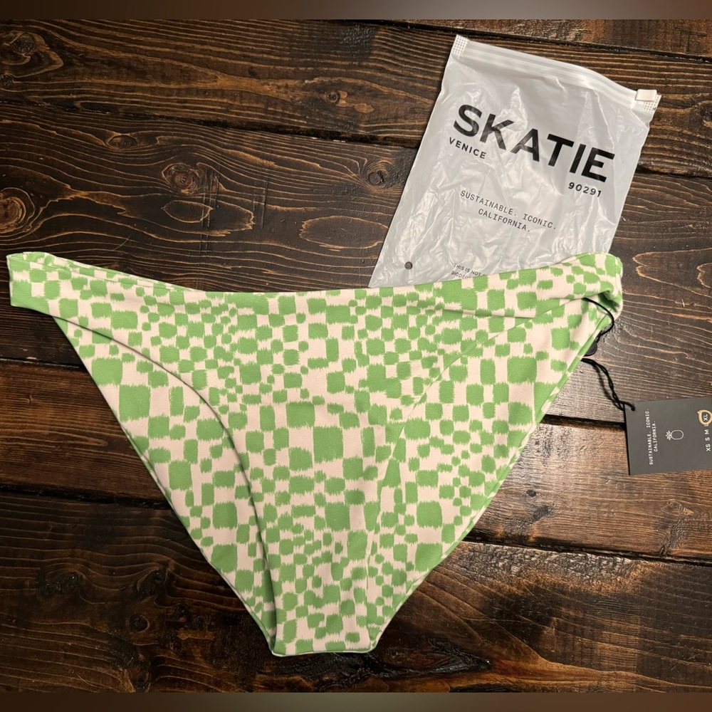 Skatie Cheryl bottoms Barona